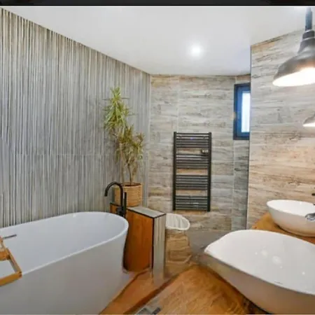 Maison De Charme Avec Piscine Dans Les Cévennes