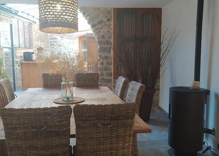 Maison De Charme Avec Piscine Dans Les Cevennes בית נופש *