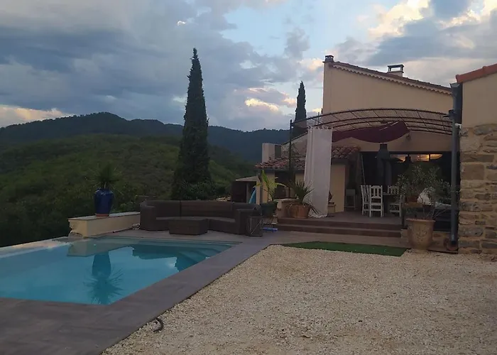 בית נופש Maison De Charme Avec Piscine Dans Les Cevennes *