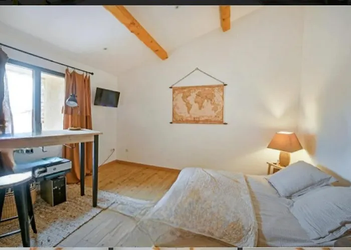 Maison De Charme Avec Piscine Dans Les Cevennes בית נופש